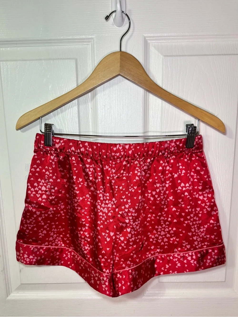 Victoria's Secret Satin Heart Print Shortie PJ Set - Small